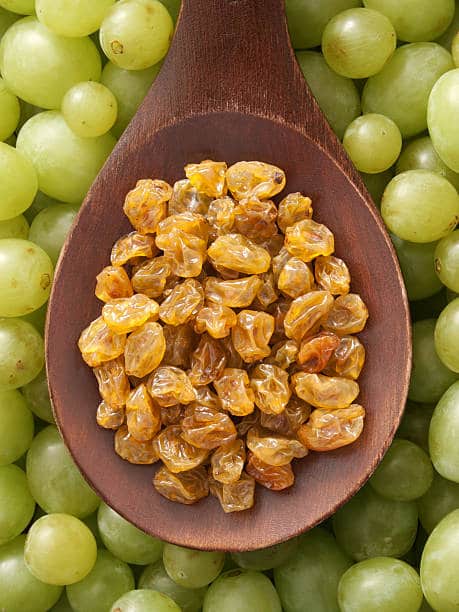 تصویر 1 از خرید کشمش طلایی ممتاز + فروش ویژه